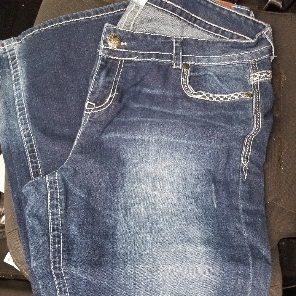 Maurices bootcut jeans